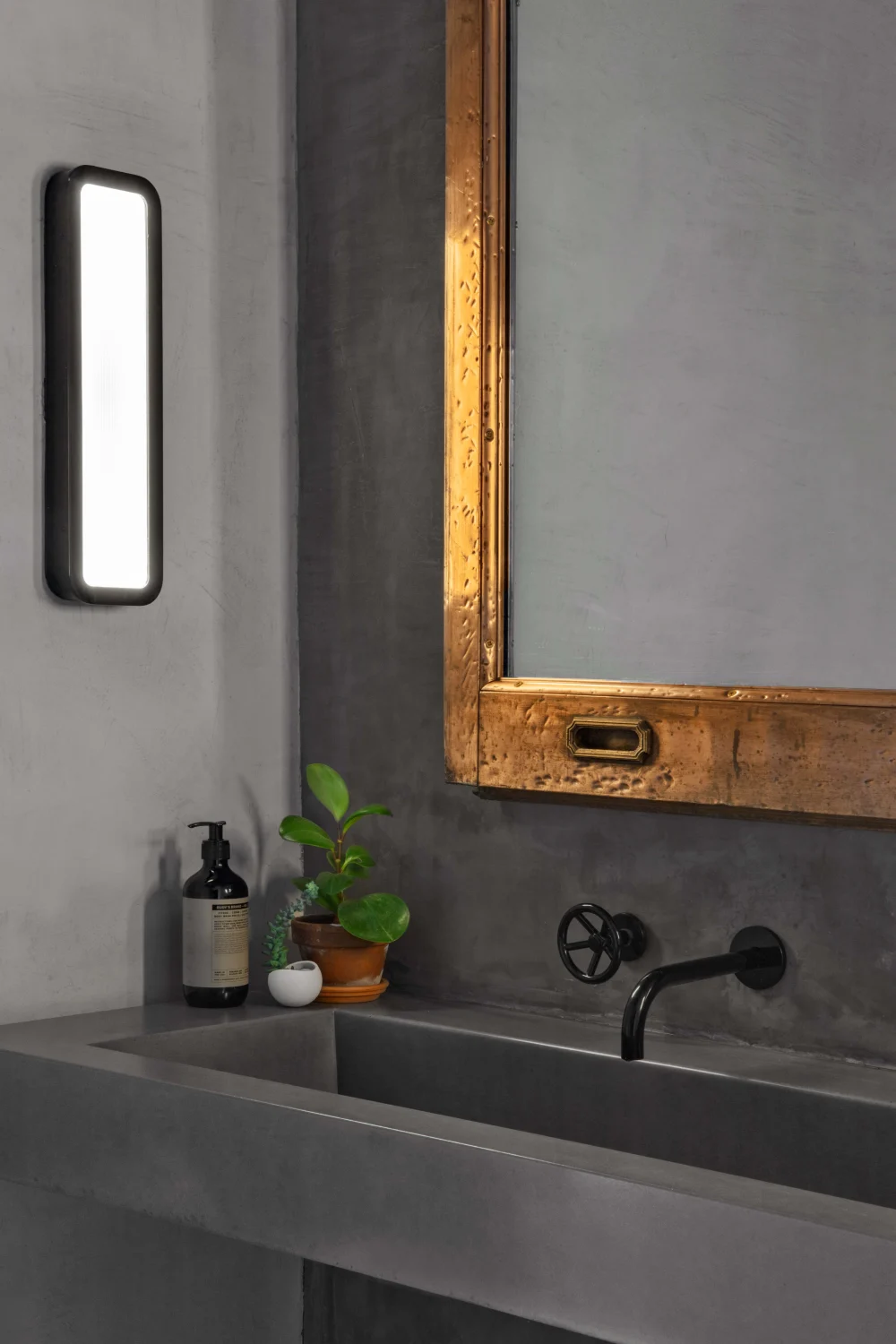 bathroom, brass, mirror, sink