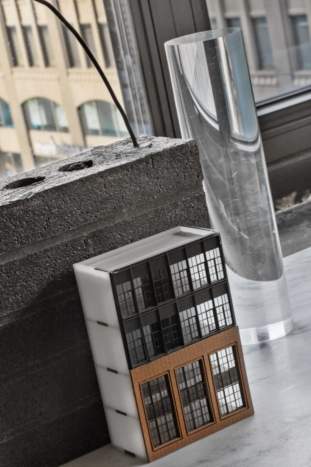 model, concrete, glass