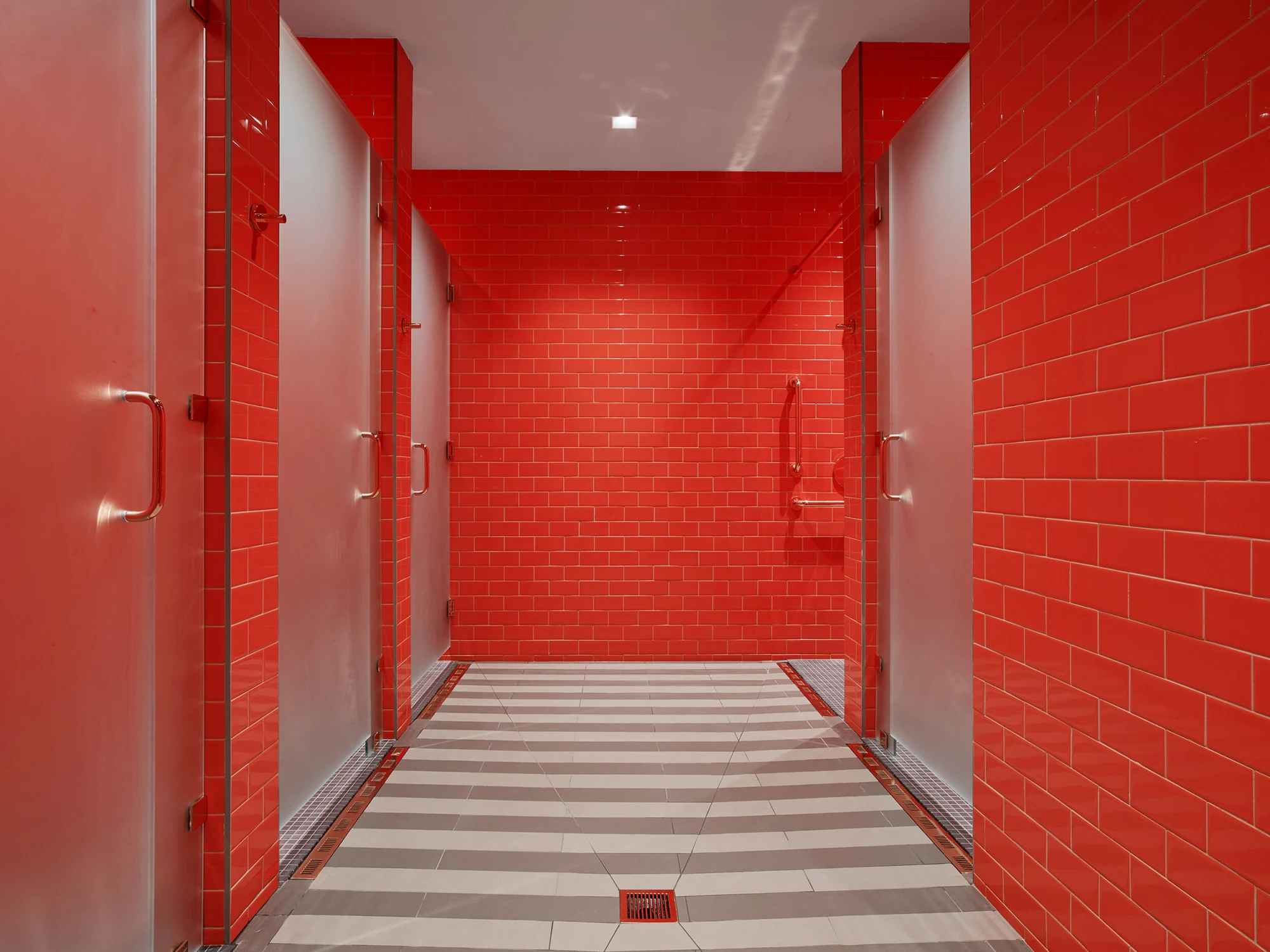 red tile, showers, stripes, glass