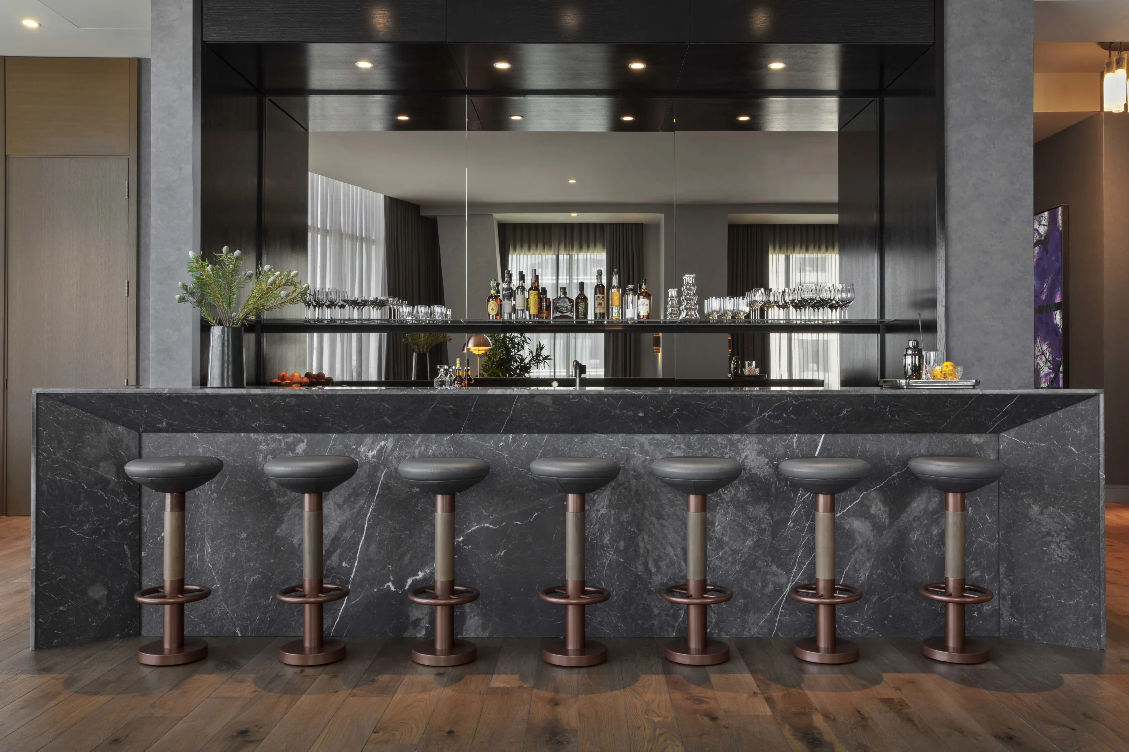 bar, stools, marble, mirror