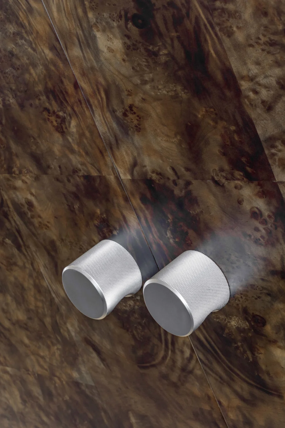 silver, knobs, wood