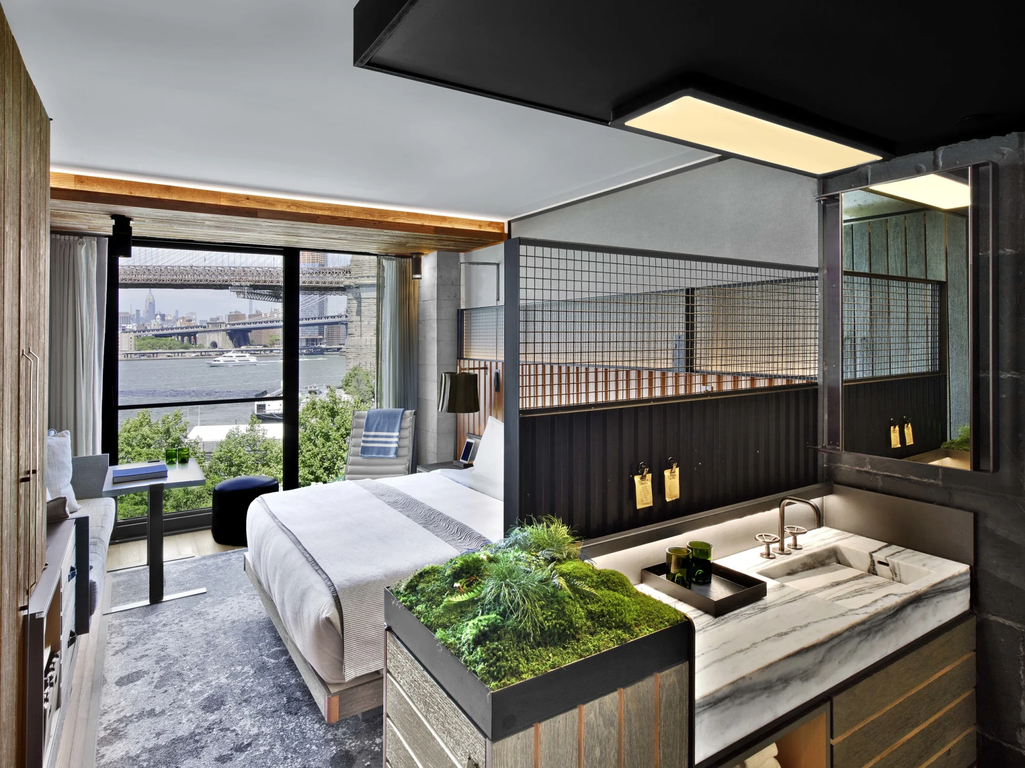 king room, brooklyn bridge, bathroom, plants,marble, wood, bed,windows, river