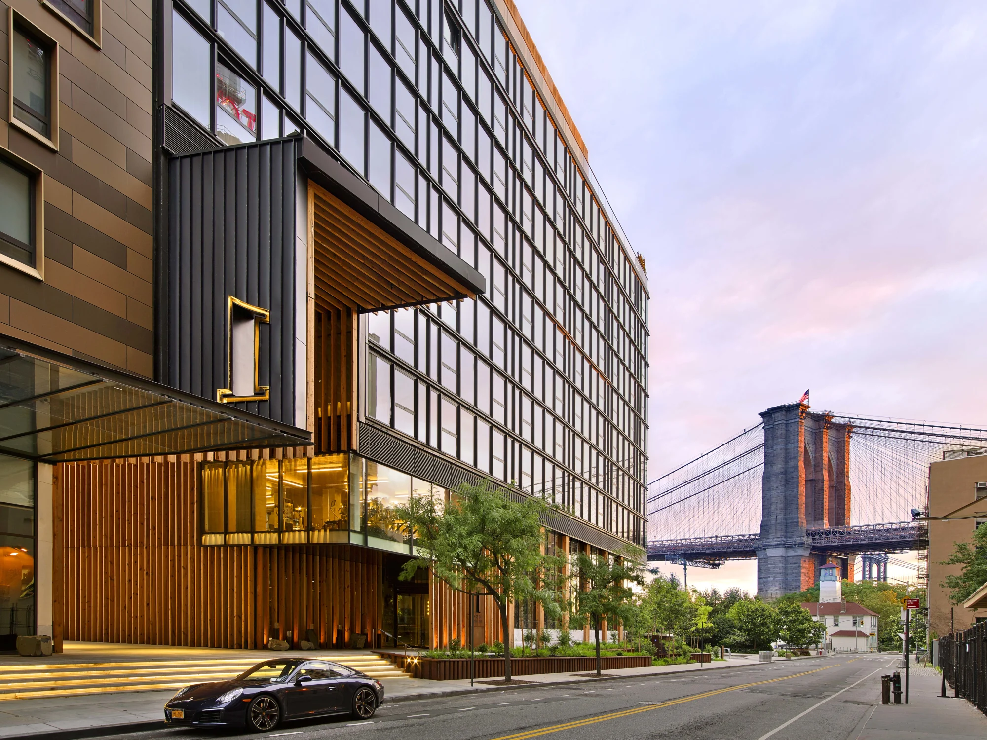 1 Hotel Brooklyn Bridge