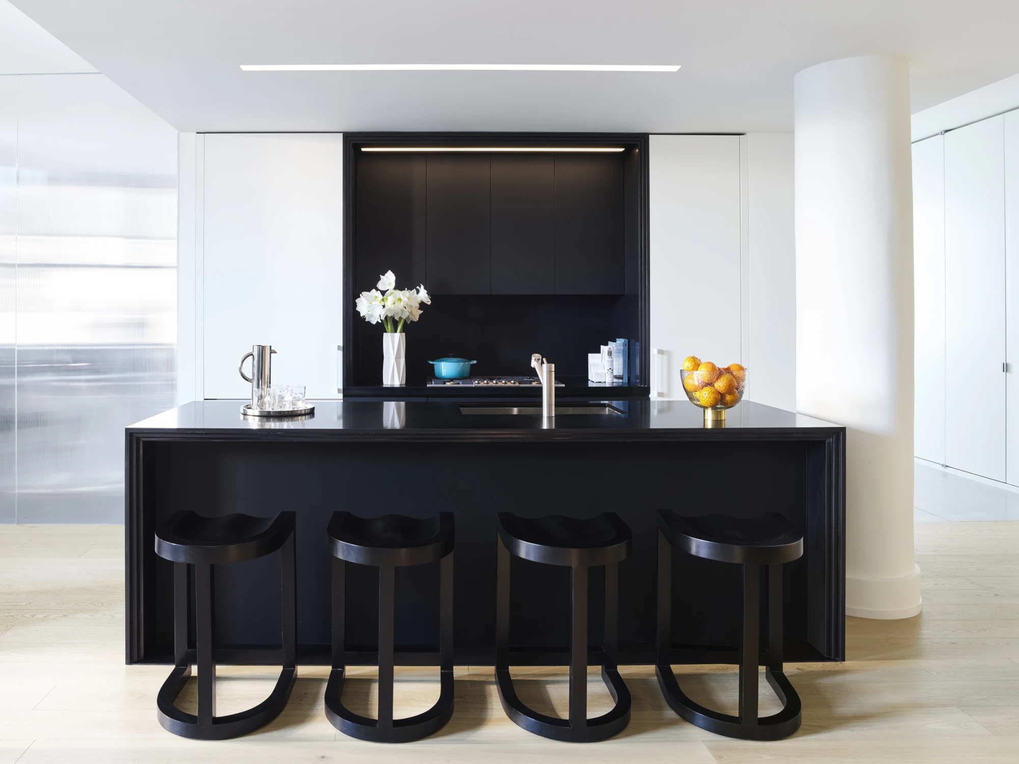 Kitchen, barstools