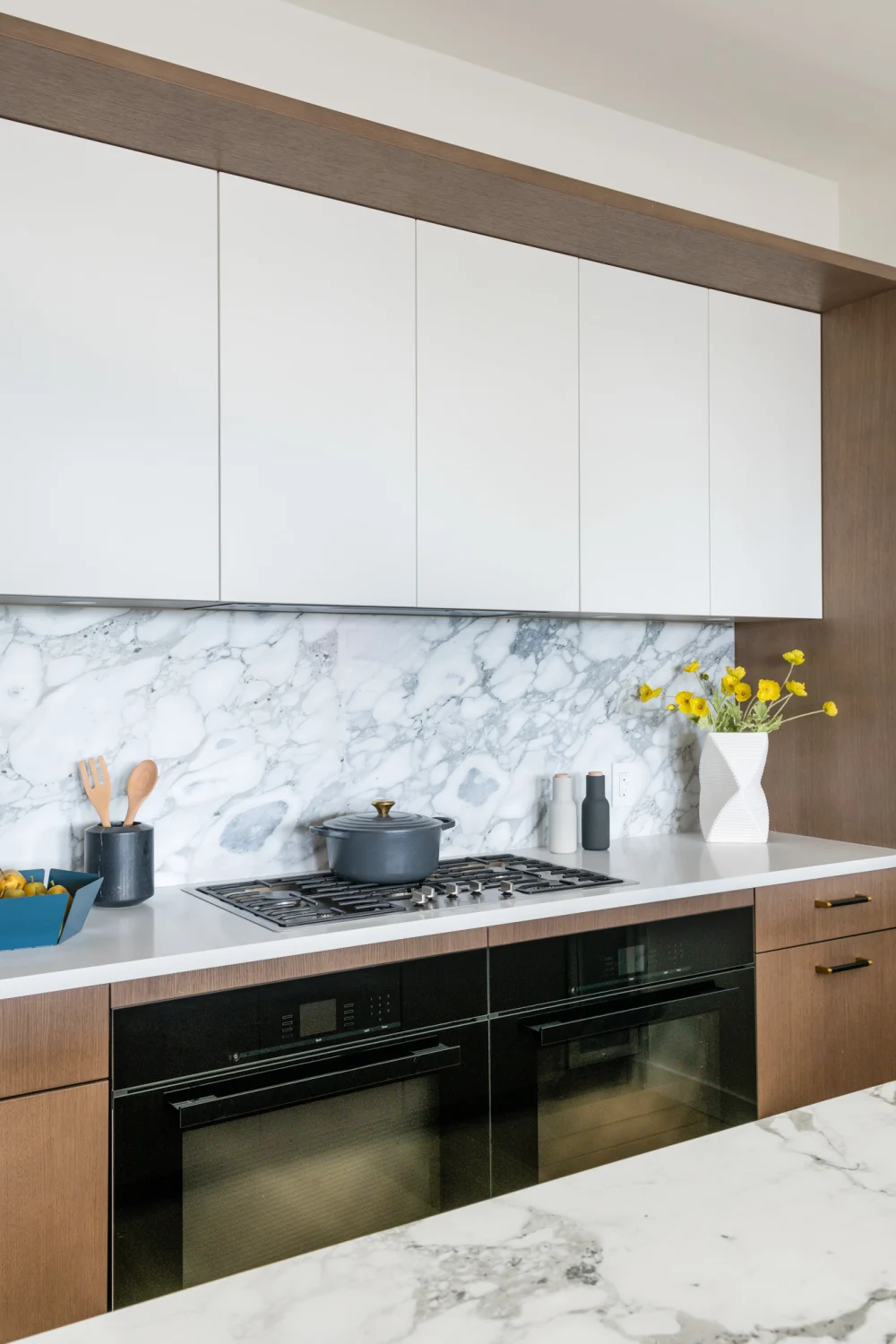 kitchen, ovens, marble, white cabinets