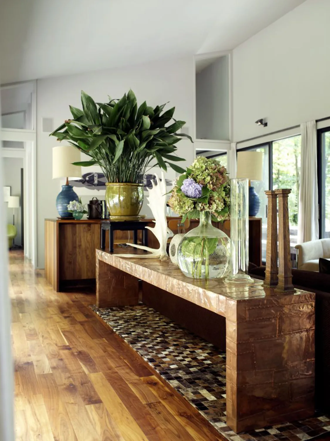 Console, Plants