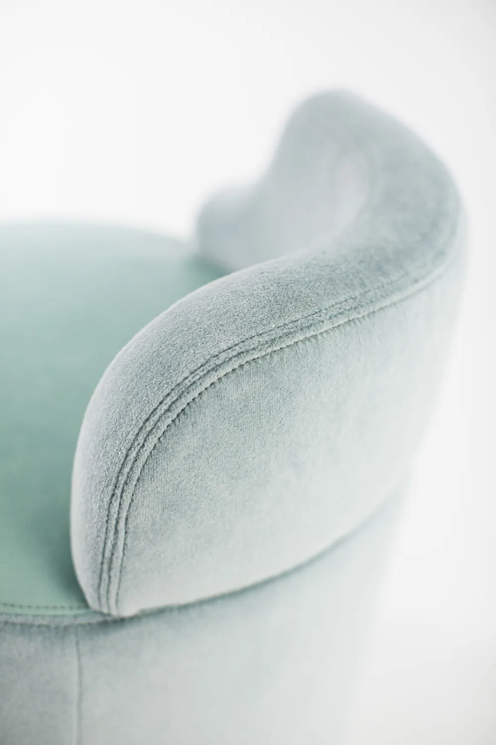 SLIPPER, DETAIL