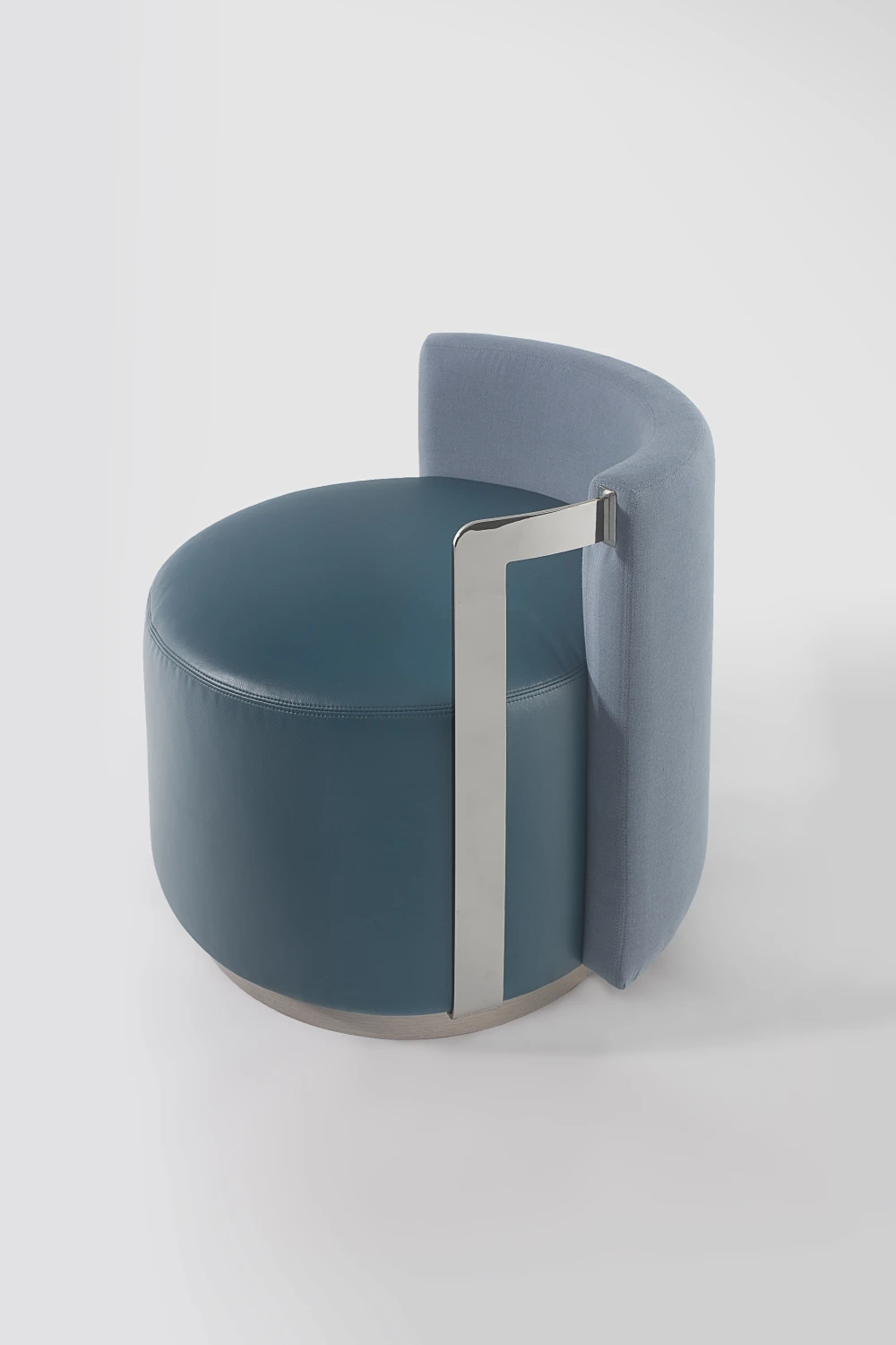 SIDE, BLUE, METAL, HANDLE, LEATHER, POUF