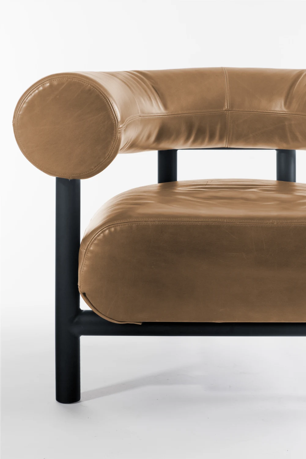 ARM, LEATHER, WOOD,  DOWEL, CUSHIONS