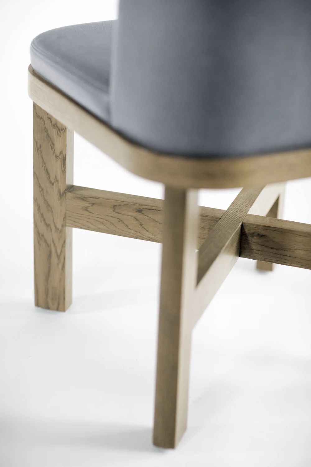 DINING CHAIR, BLUE, DETAIL, LEATHER