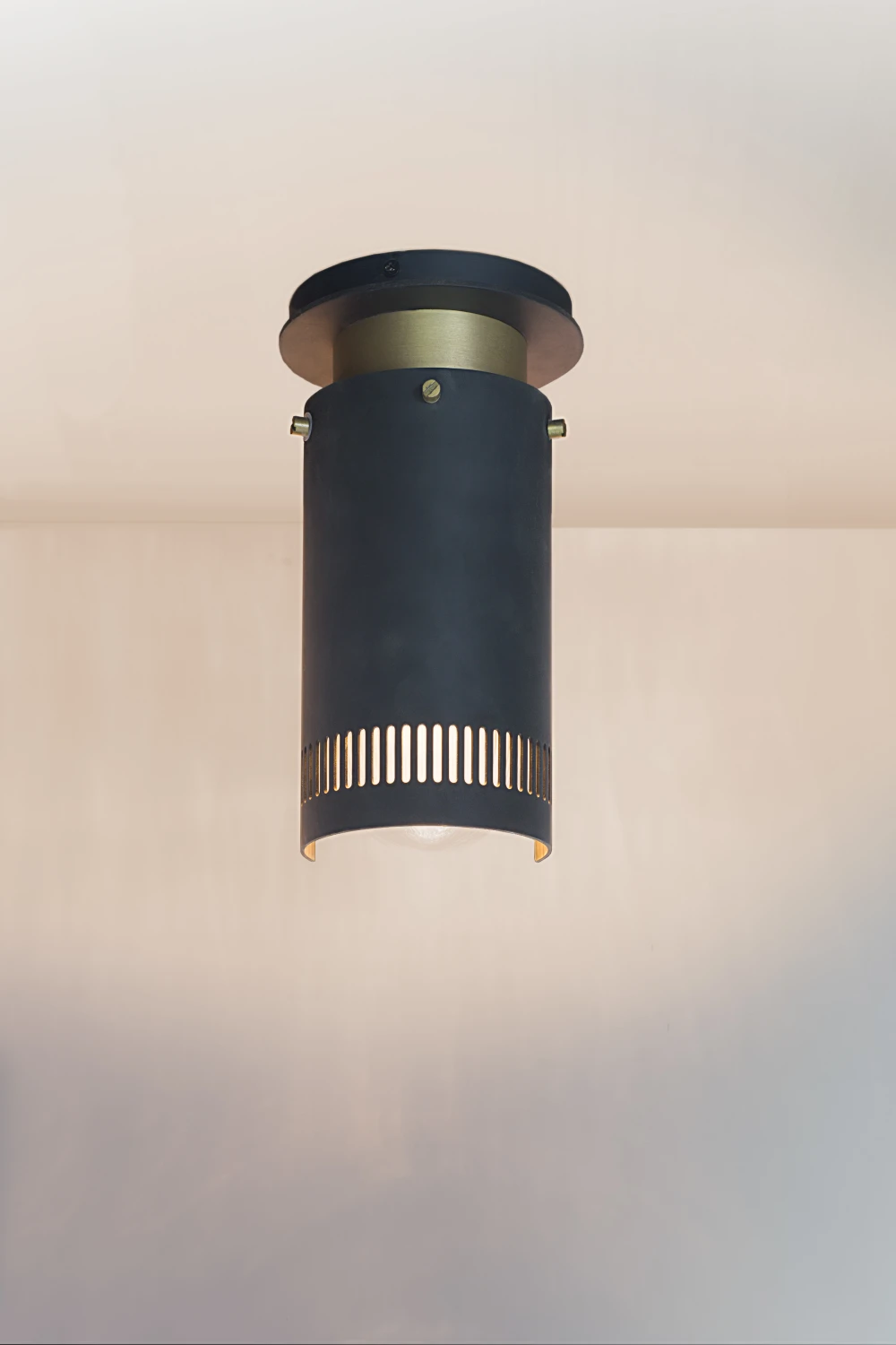DOWNLIGHT, PERFORATED, BLACK, GLOW