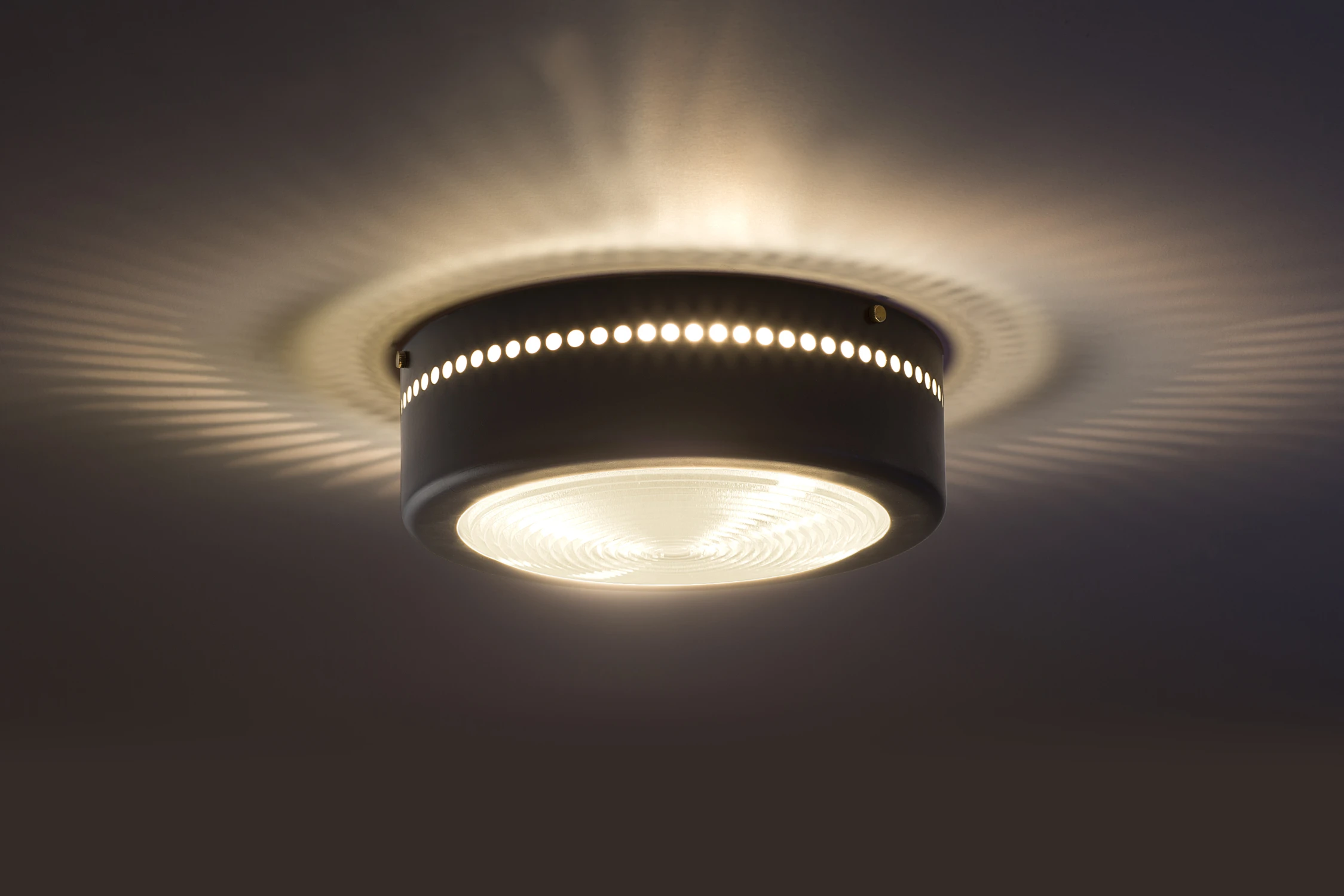 LARGE, FLUSHMOUNT, GLOW