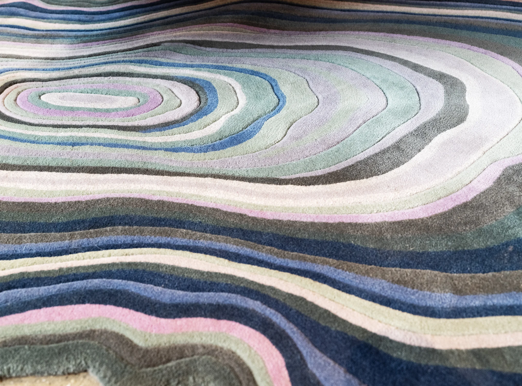 RUG, DETAIL