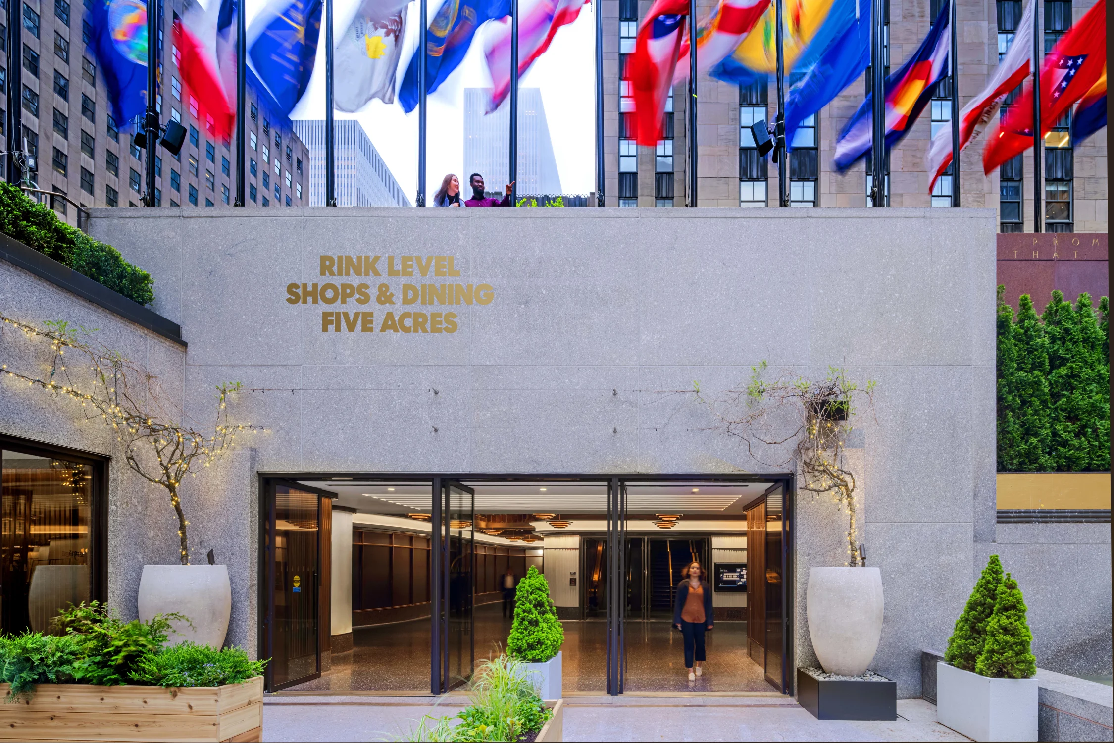 rockefeller plaza nyc 2024 (21)