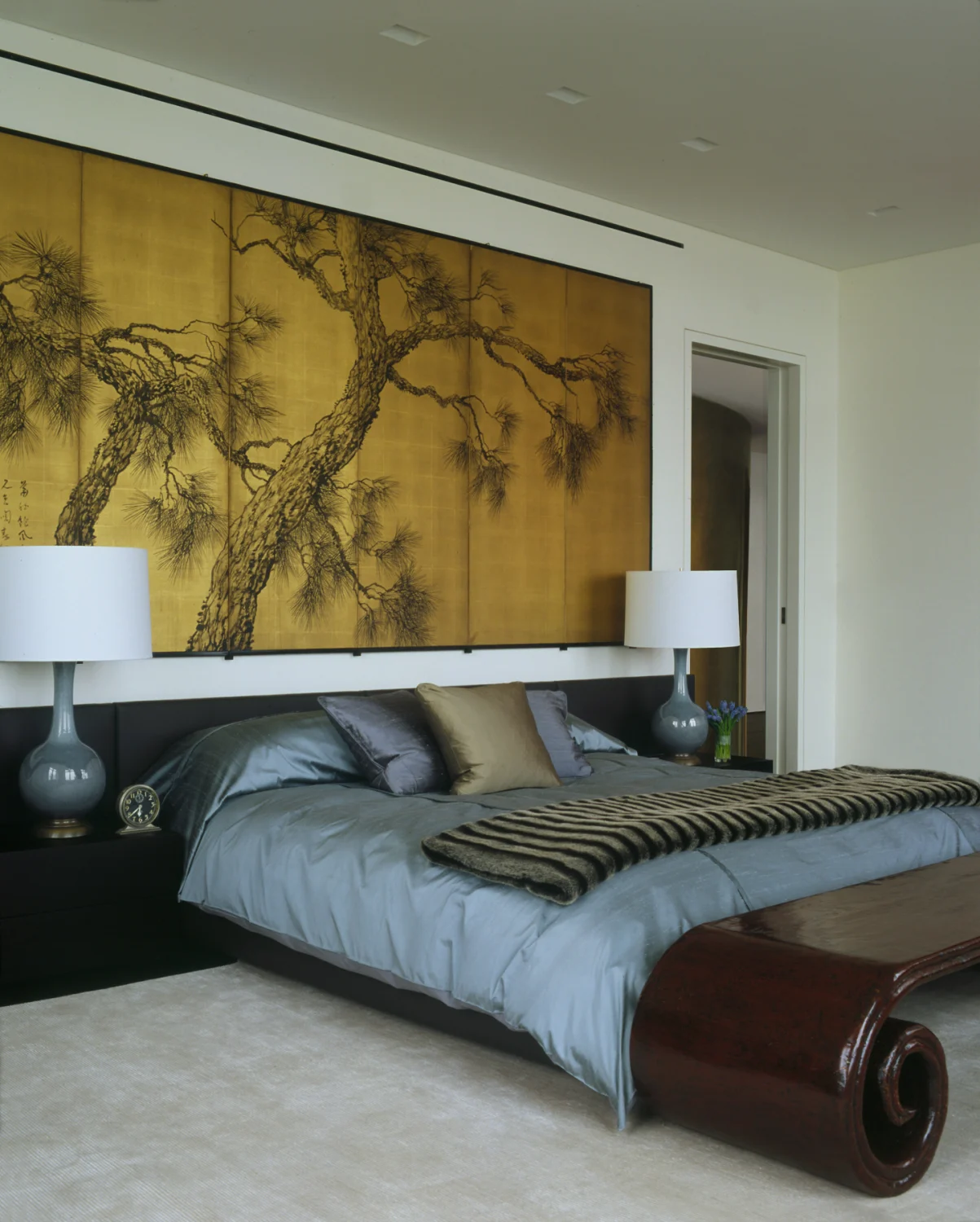 laight apartment master bedroom BEDROOM, screen art, bed, lamps