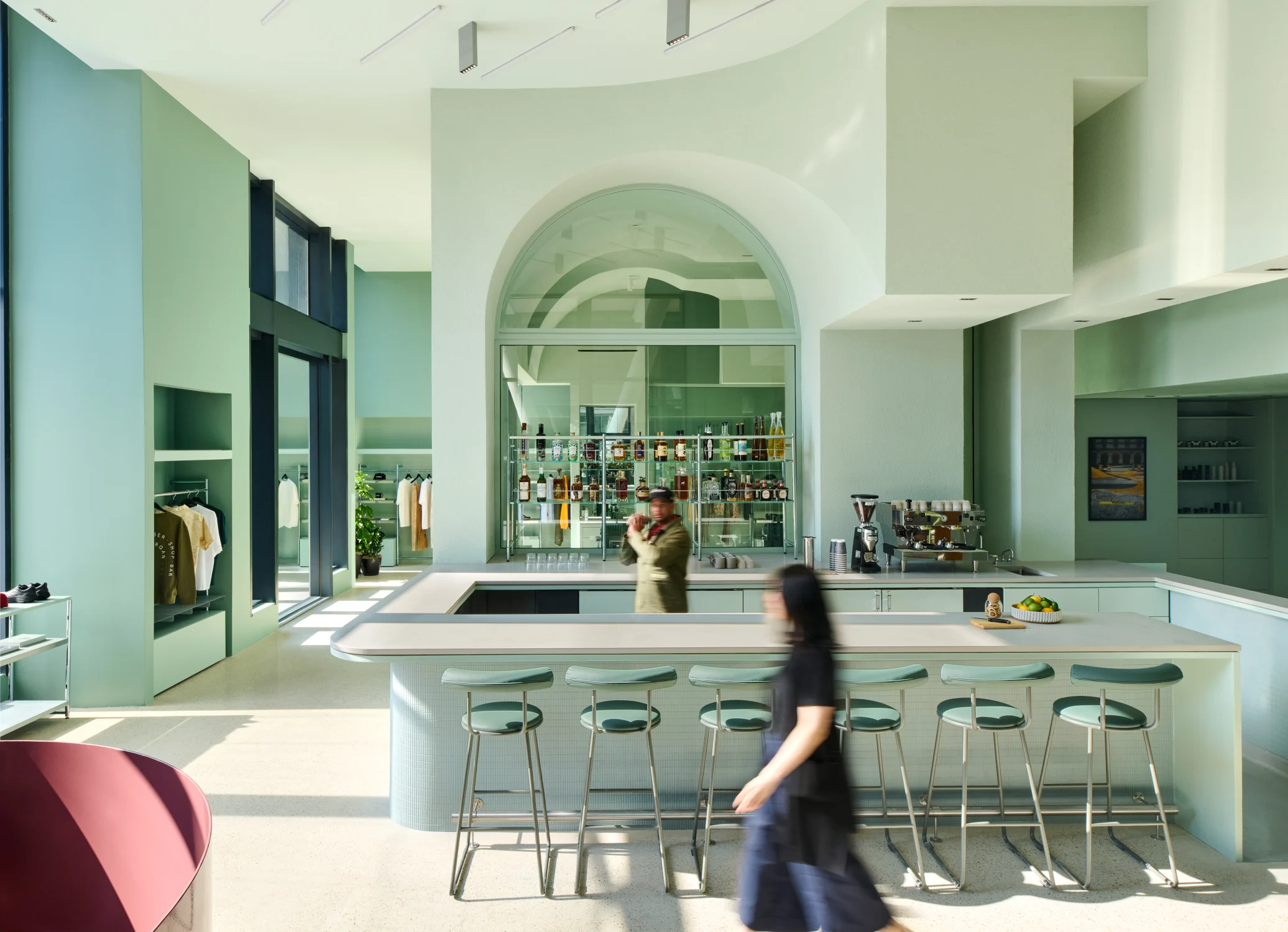 bar 01  with people