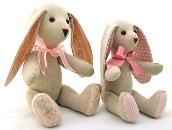 https://res.cloudinary.com/dxepzcfd3/image/upload/h_511,w_676/v1572802154/Stuffed-Bunny-Sewing-Pattern_mpbdbb.jpg