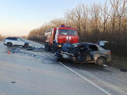 На 100-м километре трассы «Ростов — Волгодонск» погибла женщина-водитель