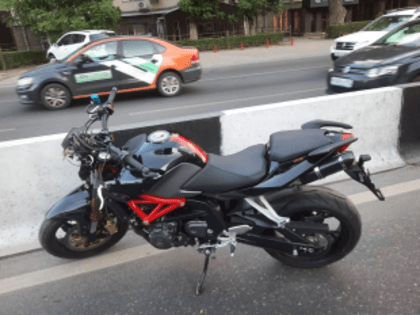 Оба в больнице: в Тарасовском районе двое детей на мопеде попали в аварию