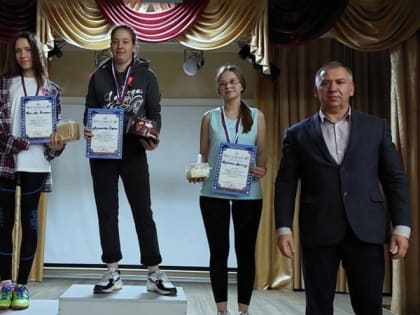 В Новочеркасске провели турнир по настольному теннису среди инвалидов