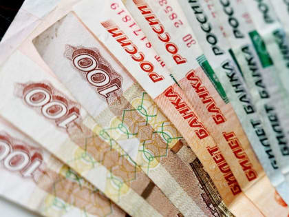 Бывший сотрудник учебного заведения в Ростове подозревается в мошенничестве