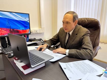 Вячеслав Никонов провел дистанционный прием жителей сельских районов Ростовской области