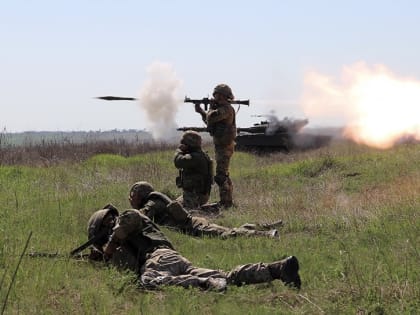 От снаряда ВСУ в Донецке в свой День рождения погиб восьмилетний мальчик: по злой воле украинских карателей он получил смертельное ранение и так и не успел отметить свой праздник