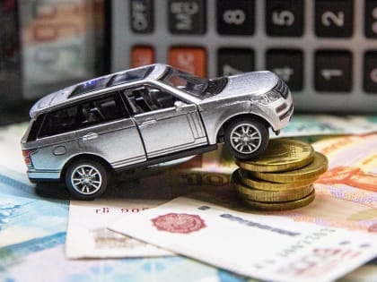 В Минпромторге поддержали инициативу заморозить транспортный налог для покупателей отечественных автомобилей