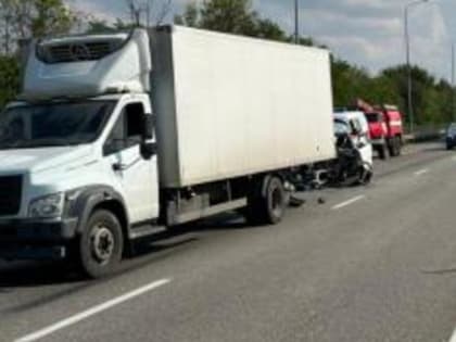 Двое жителей Москвы погибли в тройном ДТП в Ростовской области