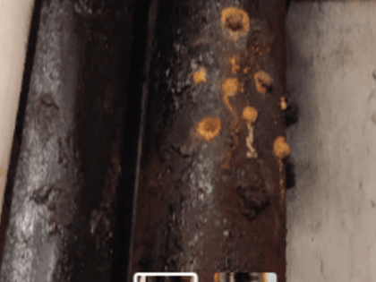 Старинный дом в Ростове-на-Дону затапливает канализационными стоками