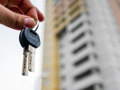 В Новочеркасске купили жилье для 45 выпускников детских домов