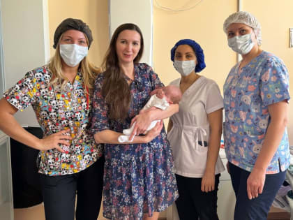 В Ростовской области врачи спасли новорожденную весом 650 граммов