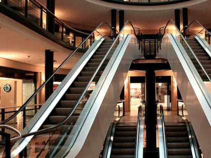 Как стать владельцем торгового центра в Ростове и потратить 200 млн рублей