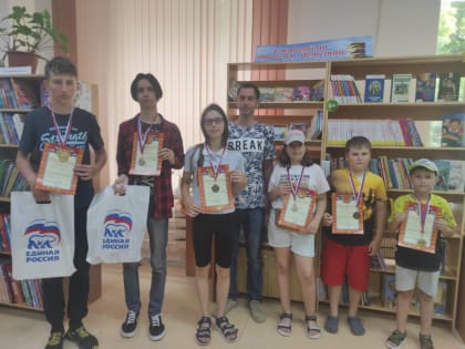 Пьедестал победы наш – батайские шахматисты показали отличные результаты в ряде турниров в минувшие выходные.