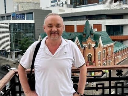 Сегодня председателю комитета по связям с общественностью Союза федераций футбола ЮФО/СКФО, журналисту популярного издания «Футбольный курьер» Виталию Колбасину исполняется 55 лет