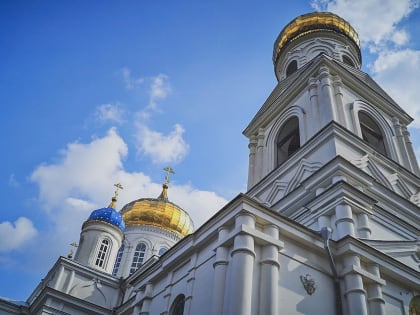 Расписание богослужений в храме Успения Пресвятой Богородицы
