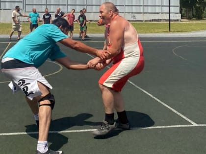 Новочеркасская команда выиграла областной турнир по регболу