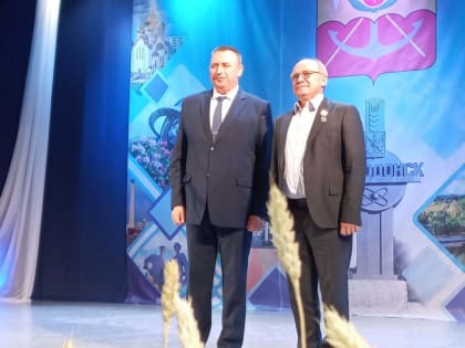 В Волгодонске чествовали людей, прославляющих своим трудом лучший город земли