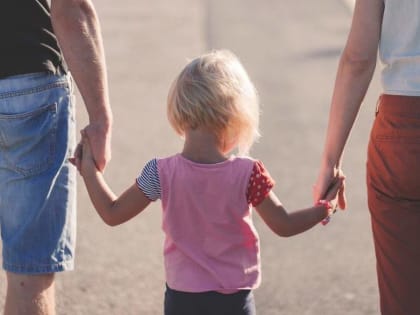 Около 100 волгодонцев направили средства маткапитала на обучение детей