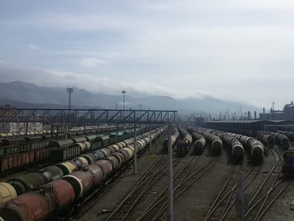 Из Волгодонска в Новороссийск по железной дороге запустили «грузовой экспресс»