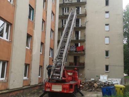 В Азове горела комната в общежитии