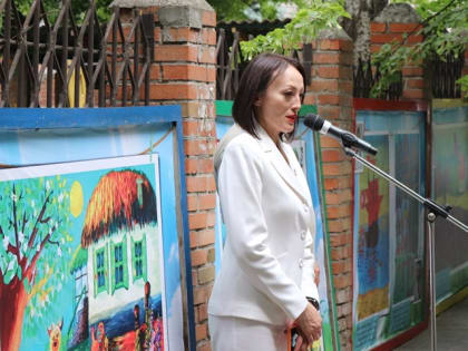 В Шахтах открылась галерея под открытым небом