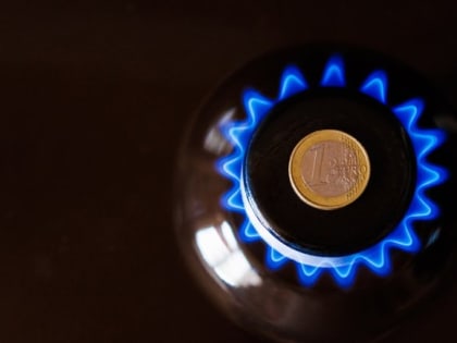 В ЕС обсуждают новые санкции против России. Эксперты рассказали, как планируемые ограничения могут коснуться нефти, газа, СПГ и угля