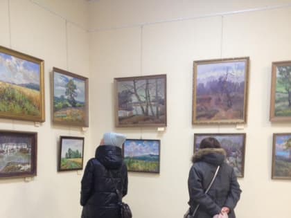 В Выставочном зале Дома-музея И.И. Крылова продолжает работу 67 выставка Городского клуба художников.