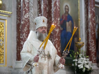 В праздник Вознесения Господня митрополит Ростовский и Новочеркасский Меркурий совершил Божественную литургию в Патриаршем Вознесенском соборе г. Новочеркасска