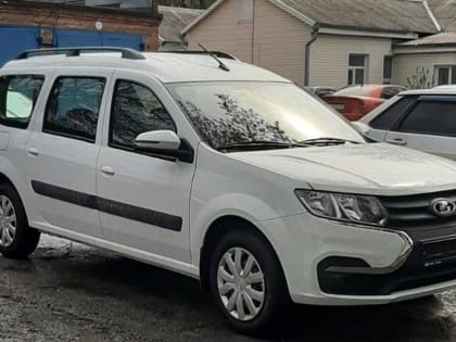 Донские больницы и поликлиники получили новые автомобили