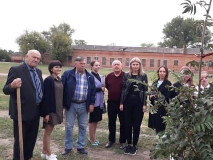 В селе Самарское провели акцию «Лес памяти»