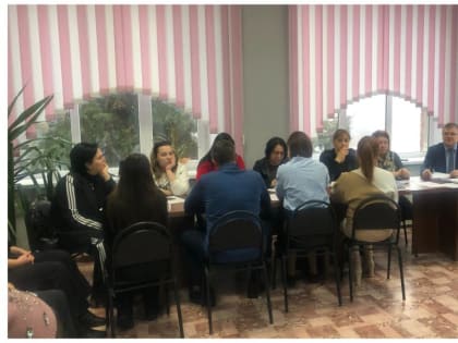 Состоялось очередное заседание комиссии по делам несовершеннолетних