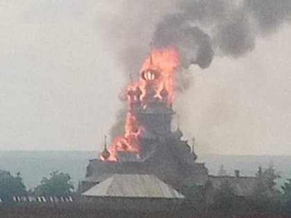 Минобороны России подтвердили поджог ВСУ деревянного скита Святогорской лавры