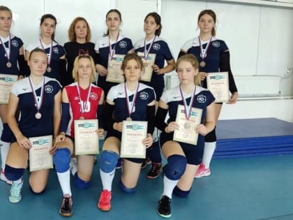 Новочеркасские волейболистки завоевали две медали на турнире в Краснодарском крае